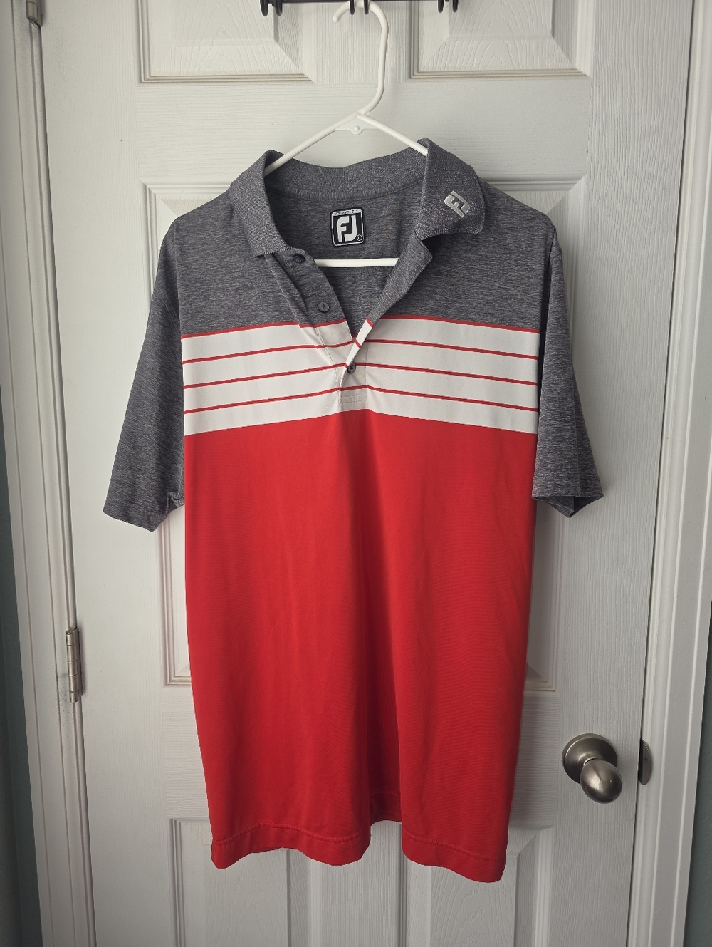 FootJoy Golf Polo Gray Red Stripe Athletic Fit Short Sleeve W/Hit SZL